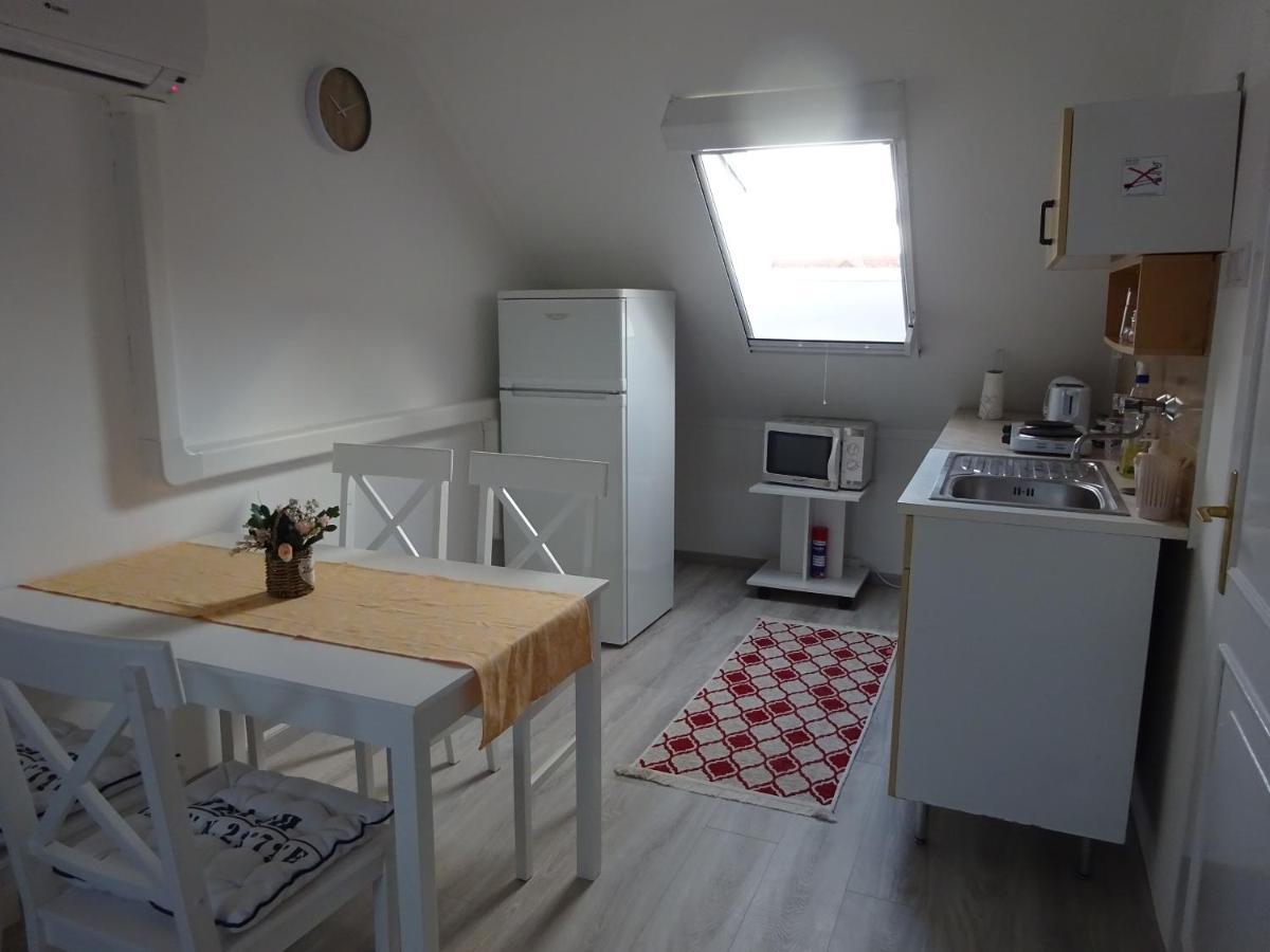 דירות Harkány Era Apartman מראה חיצוני תמונה